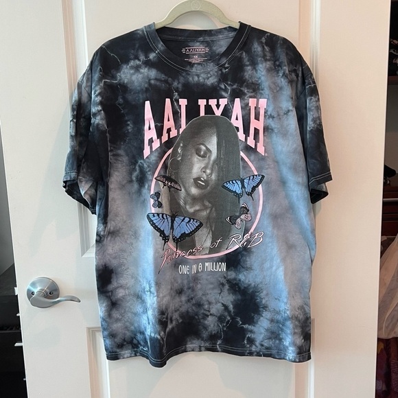 Tie Dye Aaliyah Butterfly Graphic T-Shirt - Picture 3 of 12